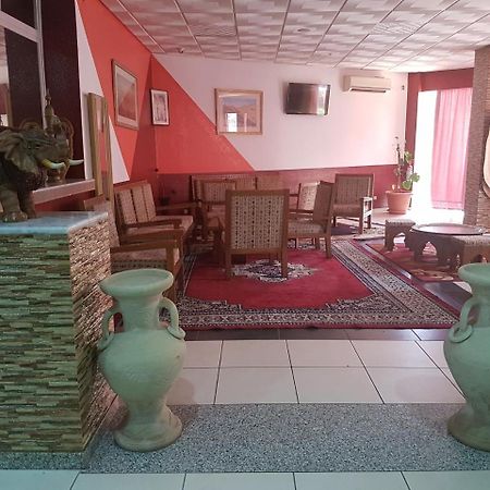 Charm El Cheikh Hotel Oran Bagian luar foto