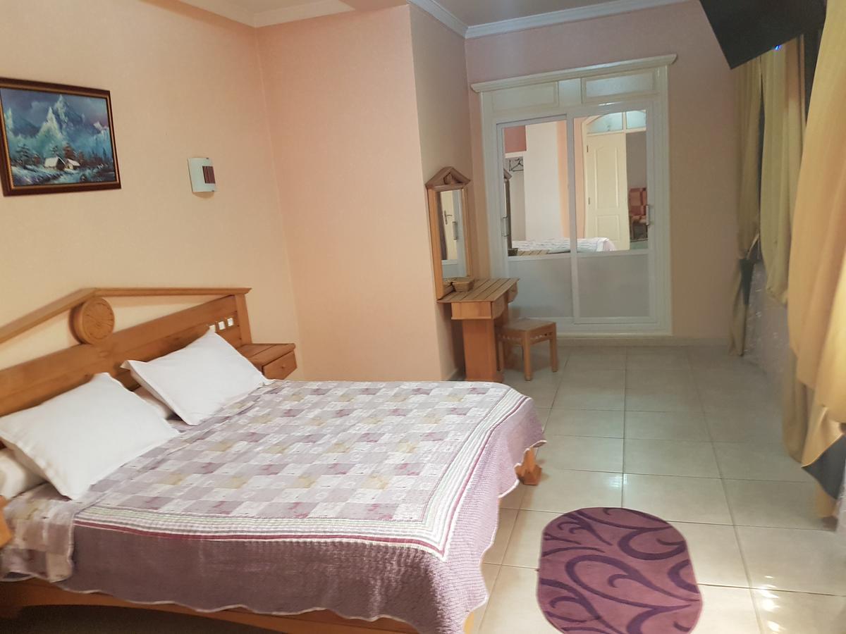 Charm El Cheikh Hotel Oran Bagian luar foto